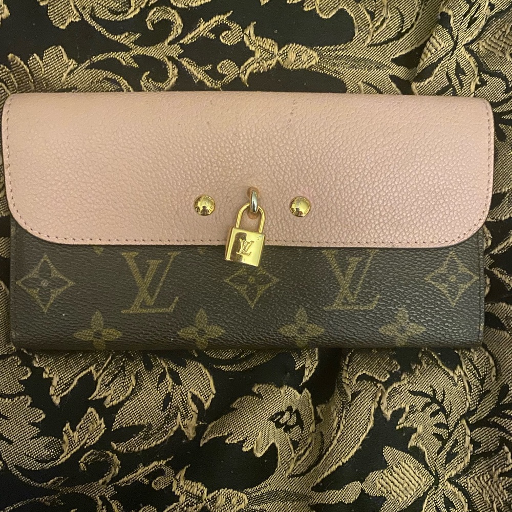 Authentic Louis Vuitton wallet ballerine pink